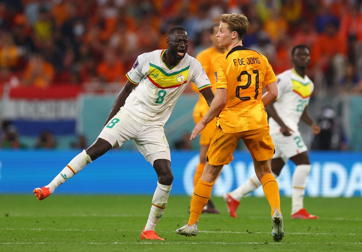 Nottingham Forest suffer Kouyate blow
